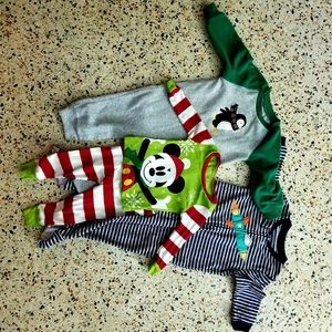 18m old Christmas 3pc set pajamas